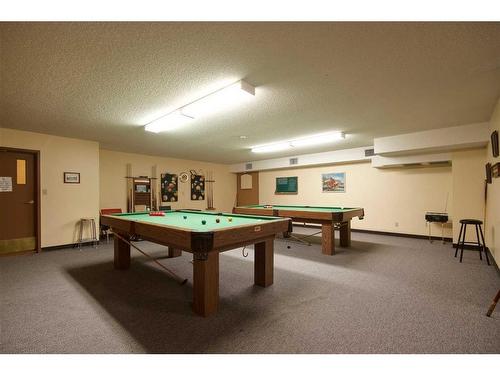 243-1480 Southview Drive Se, Medicine Hat, AB - Indoor Photo Showing Other Room