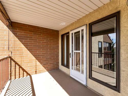 322-3090 15 Avenue Se, Medicine Hat, AB - Outdoor With Balcony With Deck Patio Veranda With Exterior