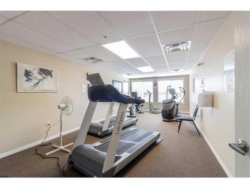 331-2800 13 Avenue Se, Medicine Hat, AB - Indoor Photo Showing Gym Room