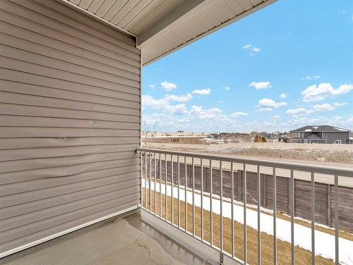9 Somerset Lane Se, Medicine Hat, AB - Outdoor With Balcony With Exterior