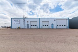 662 16 Street SW Medicine Hat, AB T1A 4X1