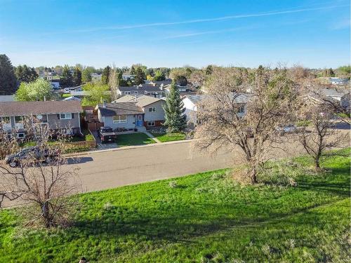 73 Markwick Drive Se, Medicine Hat, AB - Outdoor With View
