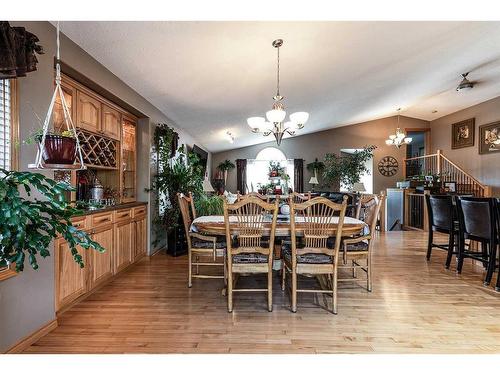 306 2 Avenue East, Oyen, AB - Indoor Photo Showing Dining Room