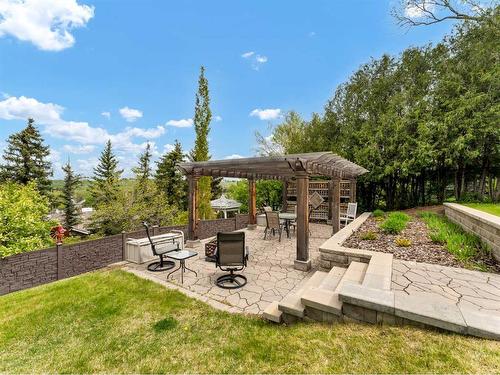 10 Chinook Court Sw, Medicine Hat, AB - Outdoor With Deck Patio Veranda