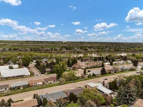 10 Chinook Court Sw, Medicine Hat, AB - Outdoor With View