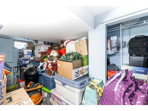 228 Seven Persons Drive Sw, Medicine Hat, AB - Indoor