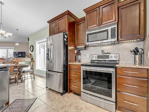 5518 Township Road 120, Rural Cypress County, AB - Indoor Photo Showing Kitchen