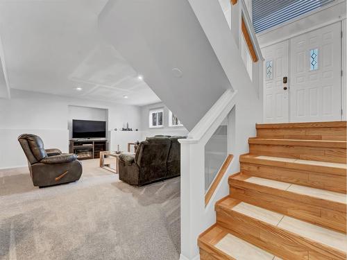 46 Rossland Crescent Se, Medicine Hat, AB - Indoor Photo Showing Bathroom