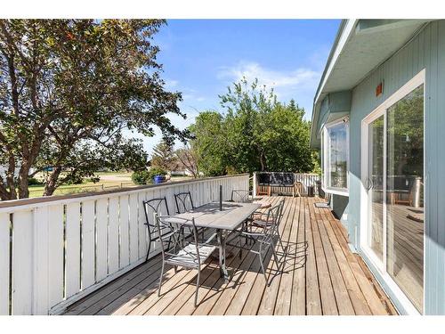 428 6 Street, Suffield, AB - Outdoor With Deck Patio Veranda With Exterior