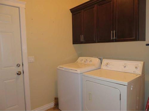 624 Tokar Road, Seven Persons, AB - Indoor Photo Showing Laundry Room
