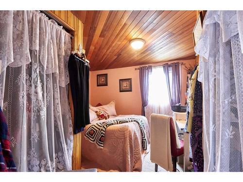 30 1 Street West, Rural Cypress County, AB - Indoor Photo Showing Other Room