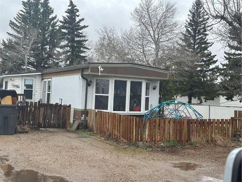 831 2 Avenue, Bassano, AB 