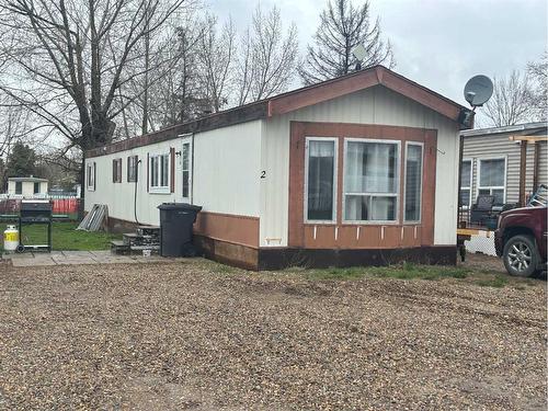 831 2 Avenue, Bassano, AB 