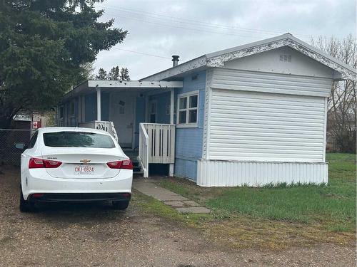 831 2 Avenue, Bassano, AB 