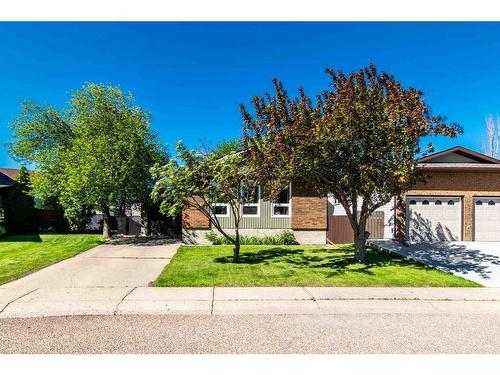 41 Rundle Crescent Se, Medicine Hat, AB - Outdoor