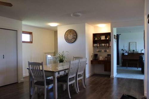 111017 Range Road 103 North, Bow Island, AB - Indoor Photo Showing Dining Room