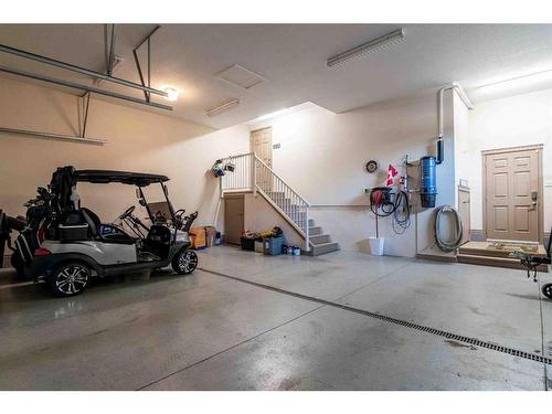 284 Desert Blume Drive, Desert Blume, AB - Indoor Photo Showing Garage