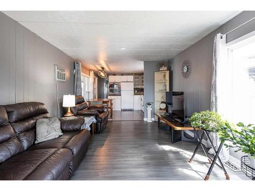 52-2460 Southview Drive Se, Medicine Hat, AB 