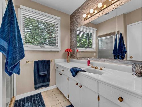 5106 Highway 41A, Rural Cypress County, AB - Indoor Photo Showing Bathroom