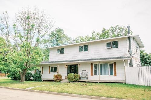 5823 50A Avenue, Stettler, AB - Outdoor With Deck Patio Veranda With Facade