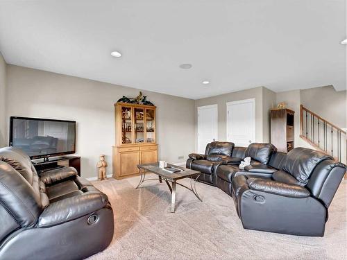 11203 Highway 41, Rural Cypress County, AB - Indoor Photo Showing Living Room