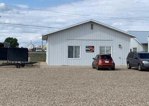 1218 2 Avenue, Dunmore, AB 