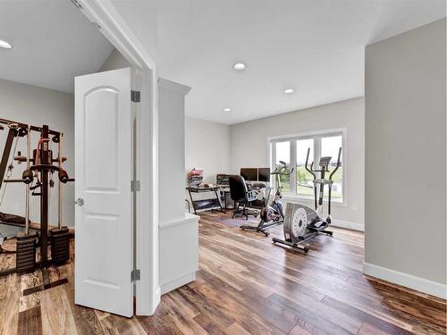 7-12331 Range Road 72, Rural Cypress County, AB - Indoor Photo Showing Gym Room