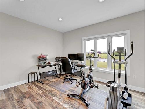 7-12331 Range Road 72, Rural Cypress County, AB - Indoor Photo Showing Gym Room