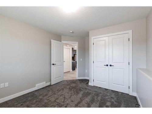 170 Somerset Way Se, Medicine Hat, AB - Indoor Photo Showing Other Room