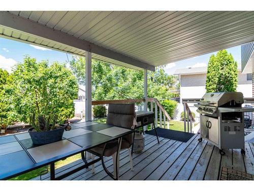 687 Ross Glen Drive Se, Medicine Hat, AB - Outdoor With Deck Patio Veranda With Exterior