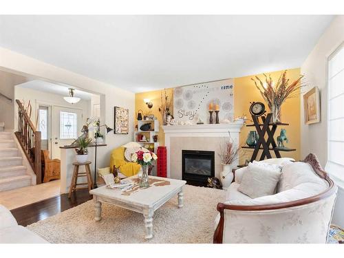 190 Terrace View Ne, Medicine Hat, AB - Indoor Photo Showing Living Room With Fireplace