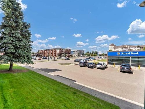 114-3021 13 Avenue Se, Medicine Hat, AB - Outdoor With View