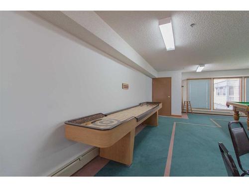 114-3021 13 Avenue Se, Medicine Hat, AB - Indoor Photo Showing Other Room