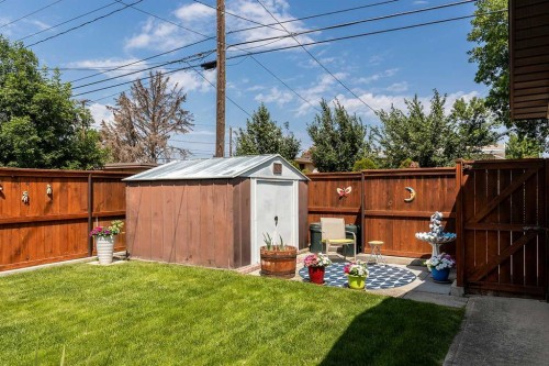 242 11Th Street Ne, Medicine Hat, AB - Outdoor