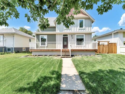 116 5 Street Se, Medicine Hat, AB - Outdoor