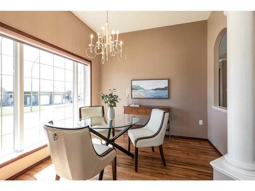 2 Vintage Meadows Court Se, Medicine Hat, AB - Indoor Photo Showing Dining Room