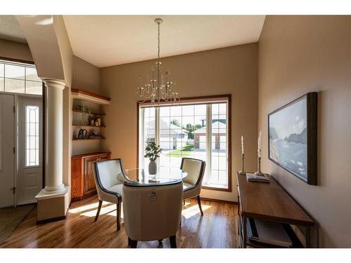 2 Vintage Meadows Court Se, Medicine Hat, AB - Indoor Photo Showing Dining Room