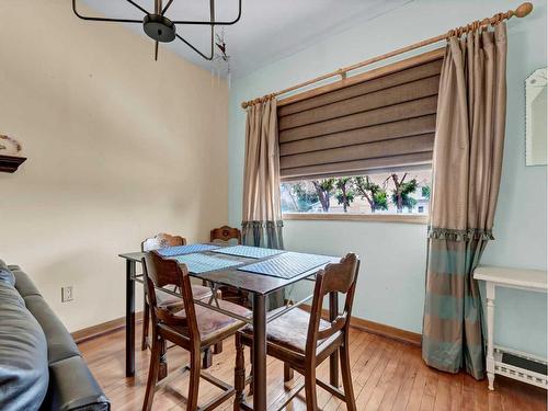 8 2 Avenue West, Empress, AB - Indoor Photo Showing Dining Room