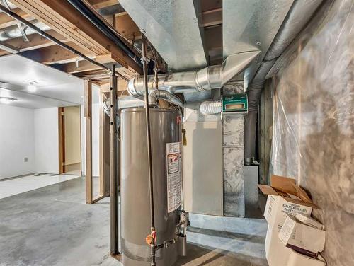 45 Shaw Crescent, Medicine Hat, AB - Indoor Photo Showing Basement