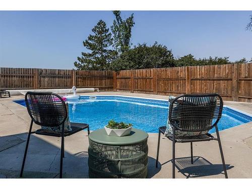 252 Seven Persons Drive Sw, Medicine Hat, AB - Outdoor With In Ground Pool