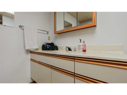 19 Calder Green Se, Medicine Hat, AB - Indoor