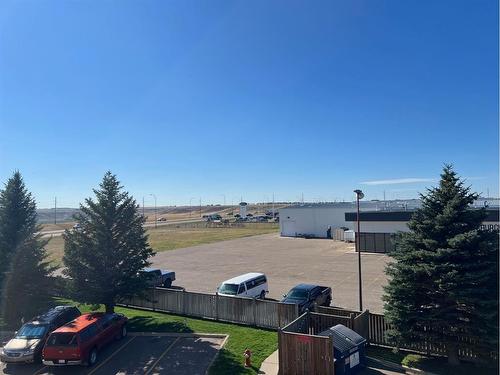 301-1648 Saamis Drive Nw, Medicine Hat, AB - Outdoor With View