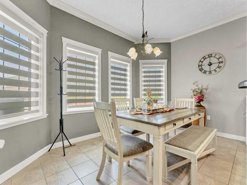 3 Desert Blume Gate, Desert Blume, AB - Indoor Photo Showing Dining Room