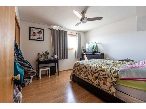 5121 Township Road 120, Dunmore, AB - Indoor Photo Showing Bedroom