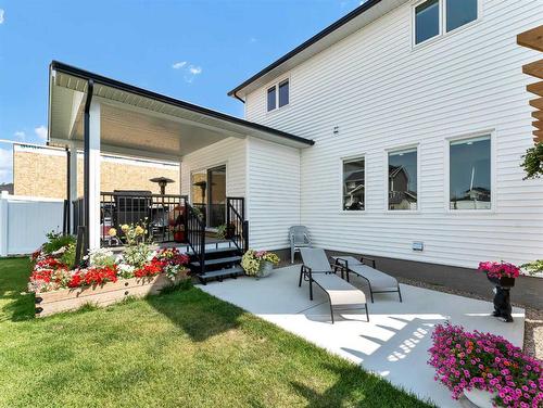 195 Hamptons Crescent Se, Medicine Hat, AB - Outdoor With Deck Patio Veranda With Exterior