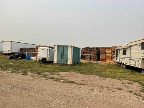 301 Mitchell Street Ne, Redcliff, AB 