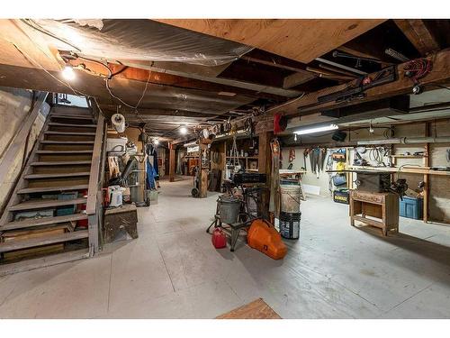 517A North Railway Street Se, Medicine Hat, AB - Indoor Photo Showing Basement