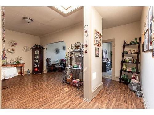 517A North Railway Street Se, Medicine Hat, AB - Indoor Photo Showing Other Room