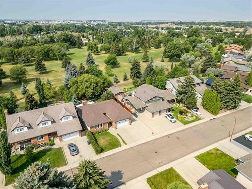 2628 12 Ave Se, Medicine Hat, AB - Outdoor With View