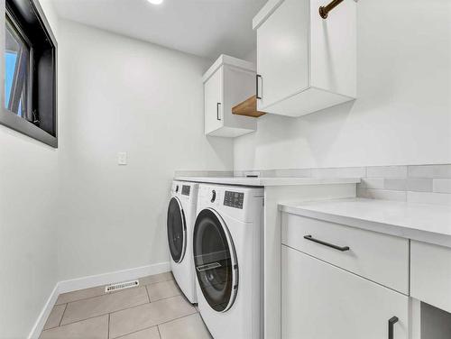 227 12 Street Se, Medicine Hat, AB - Indoor Photo Showing Laundry Room